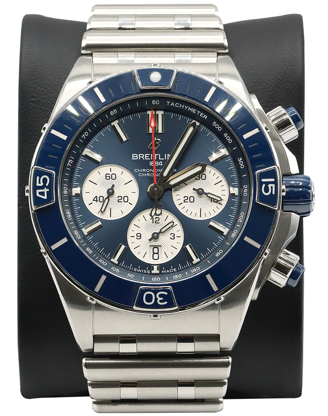 Bentley Diamond - Breitling Super Chronomat B01 44